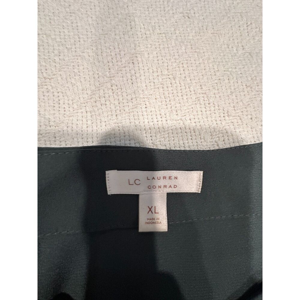LC Lauren Conrad Green Wood Button Down Blouse Tie Sleeves Size XL - Picture 3 of 6